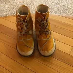 Sorel suede moccasin style boot